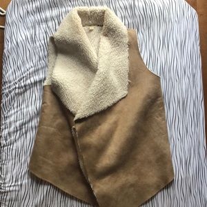 Suede fur vest